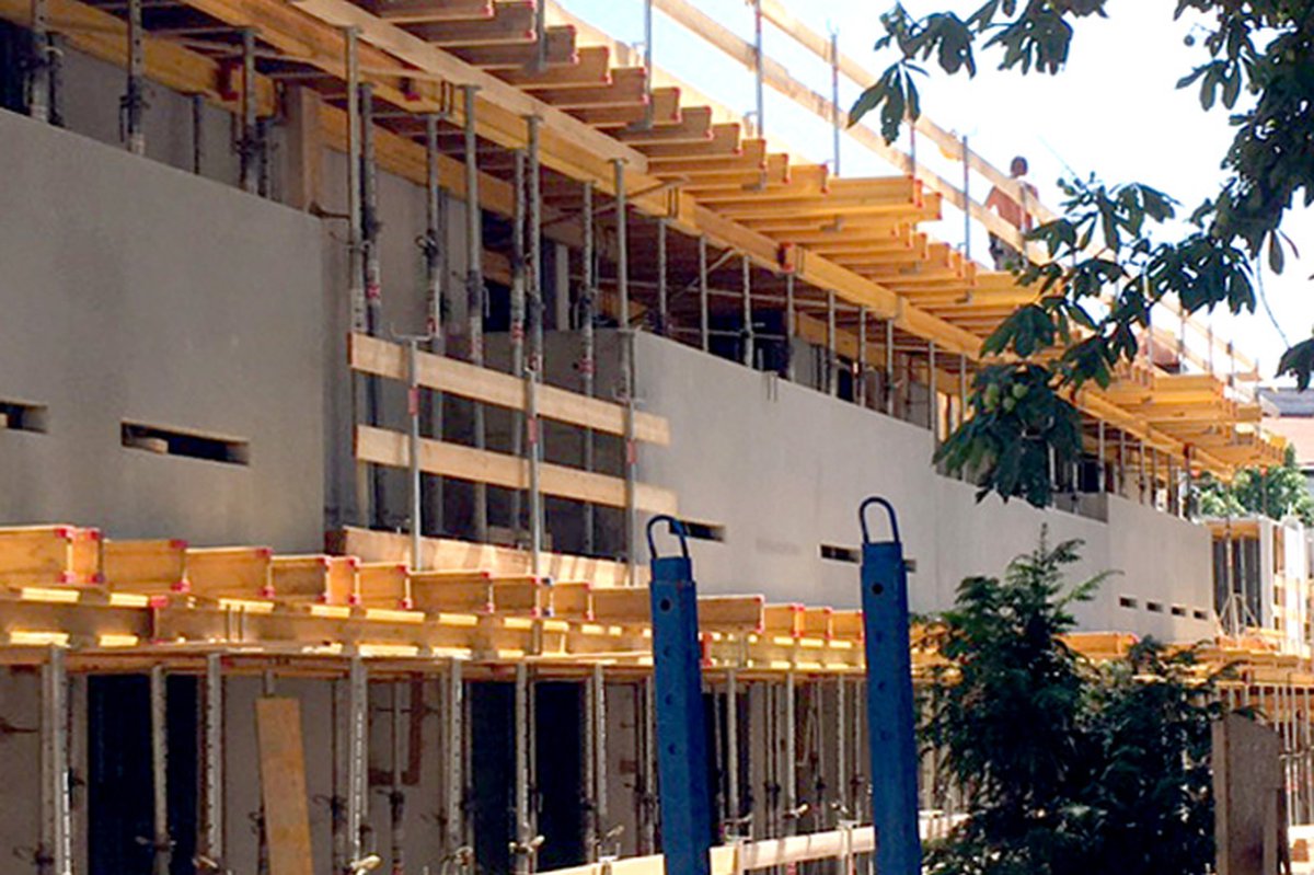 Steinterrassen in der Leyserstrasse