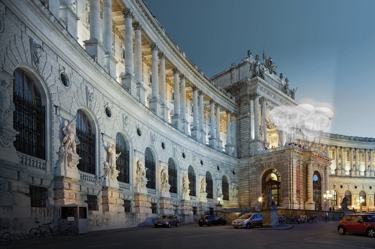 „The Balcony“, a site of construction...