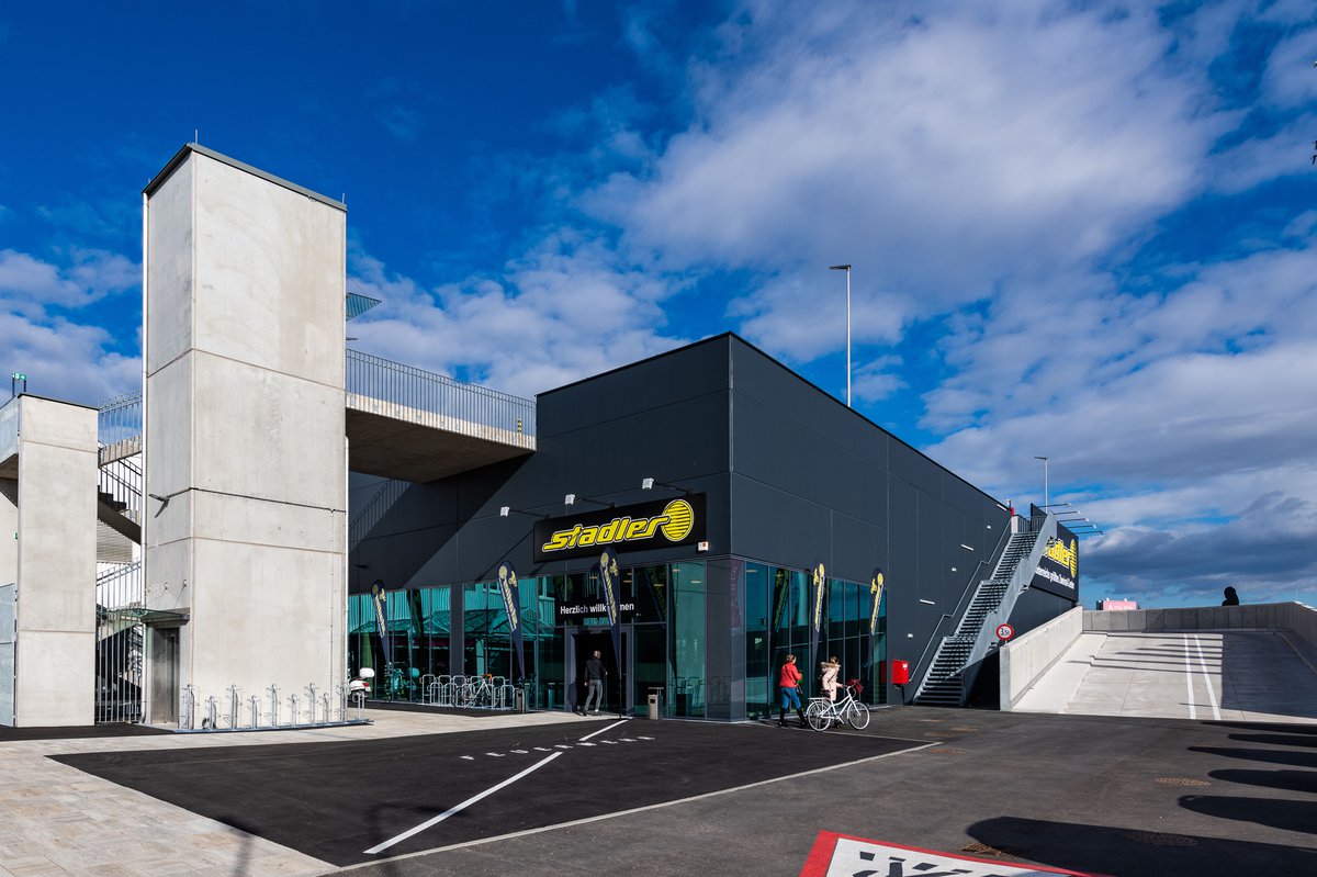 Cycling fans, listen up!