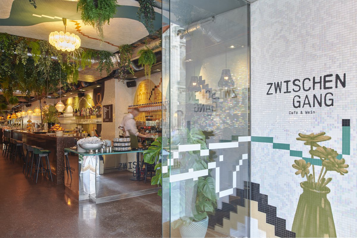 With the colours of Steffl…