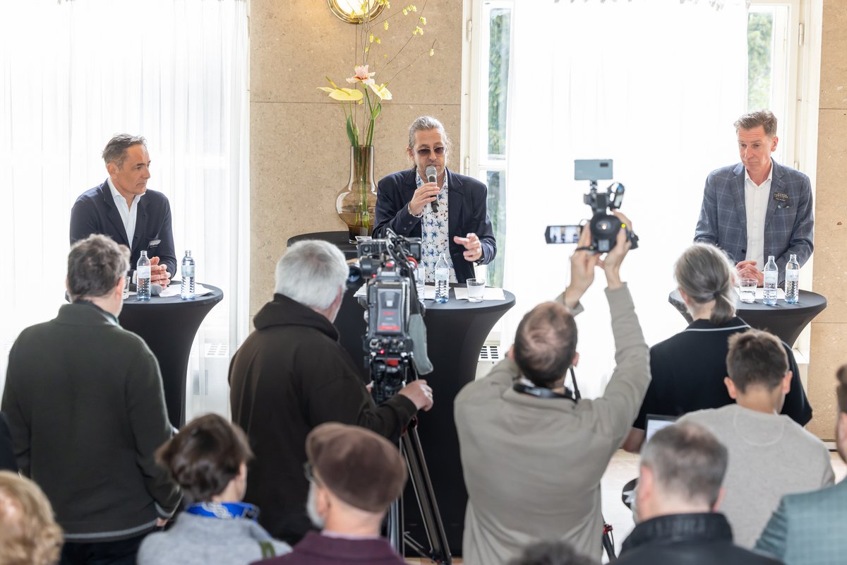 Vorhang auf für Funkhaus  neu …