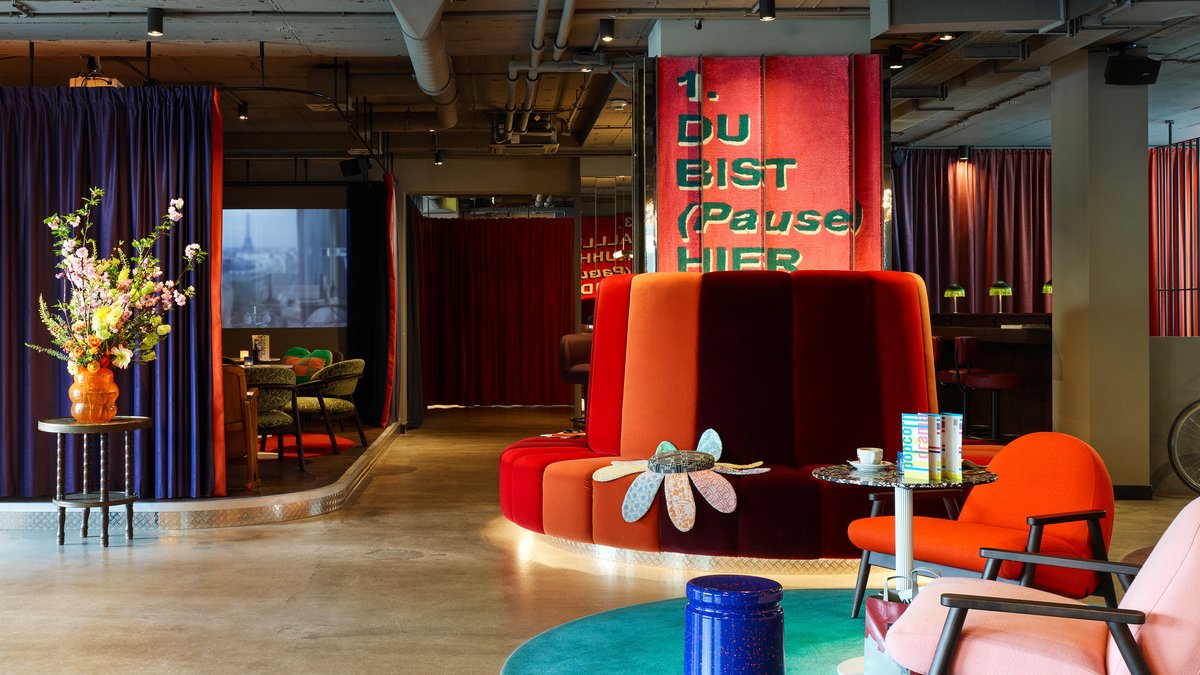 25hours Hotel at MuseumsQuartier, Lobby