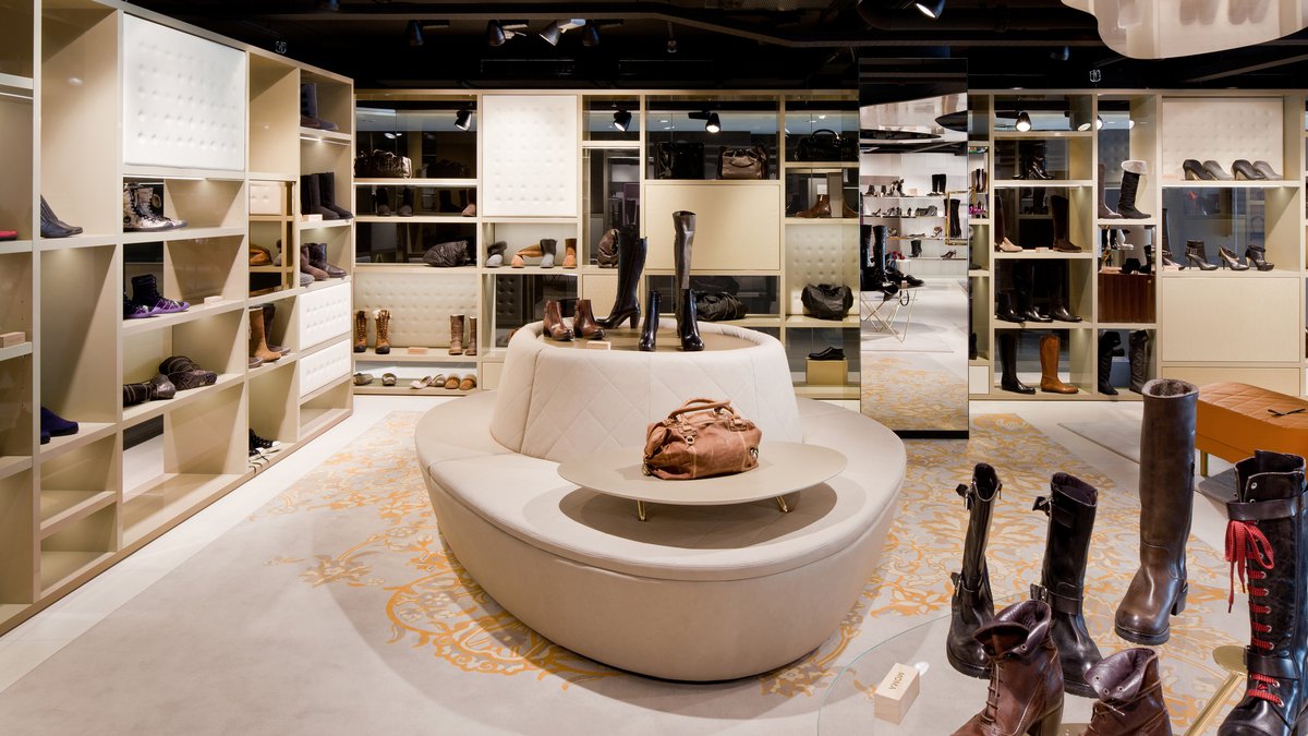 Vienna best sale shoes shop