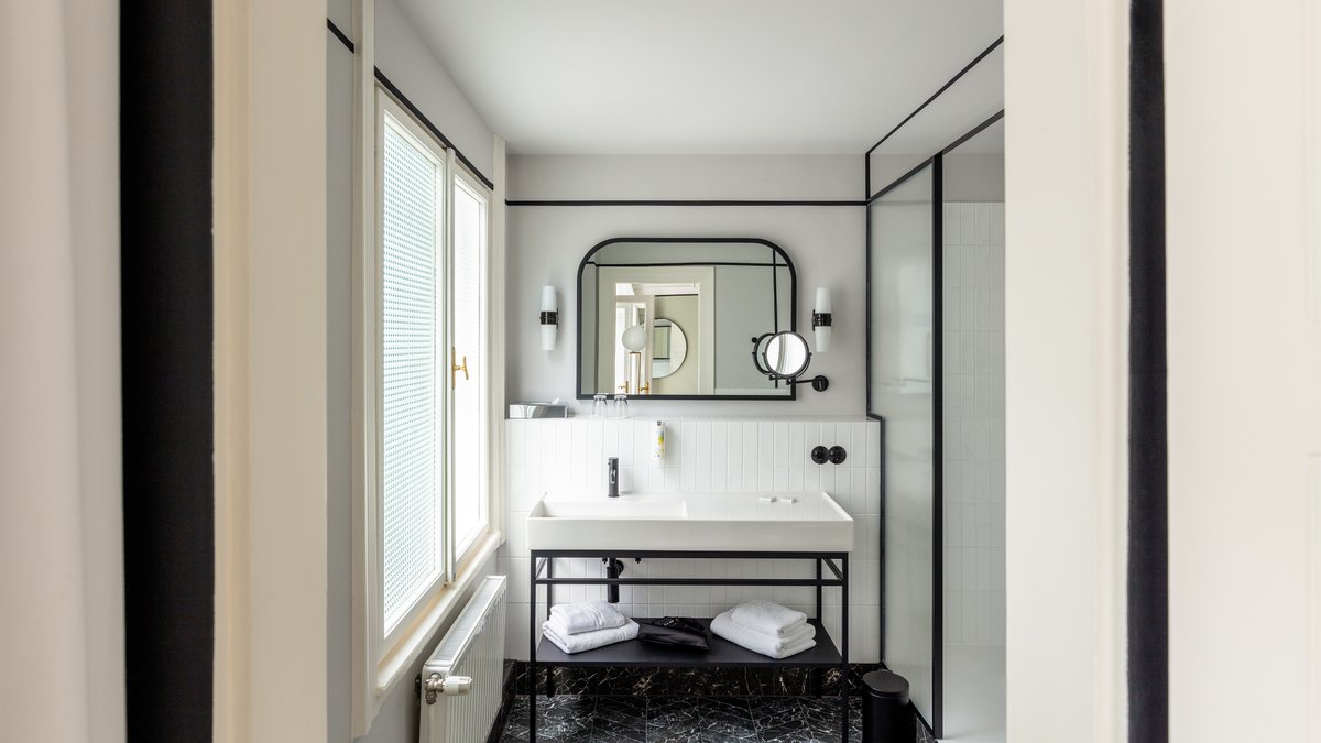 Hotel Astoria Wien, Curio Collection by Hilton