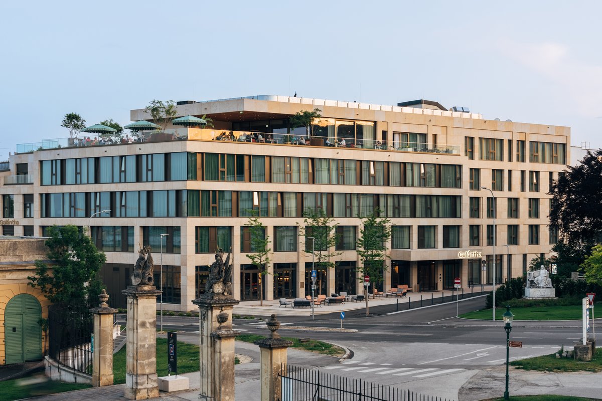Hotel Galántha
