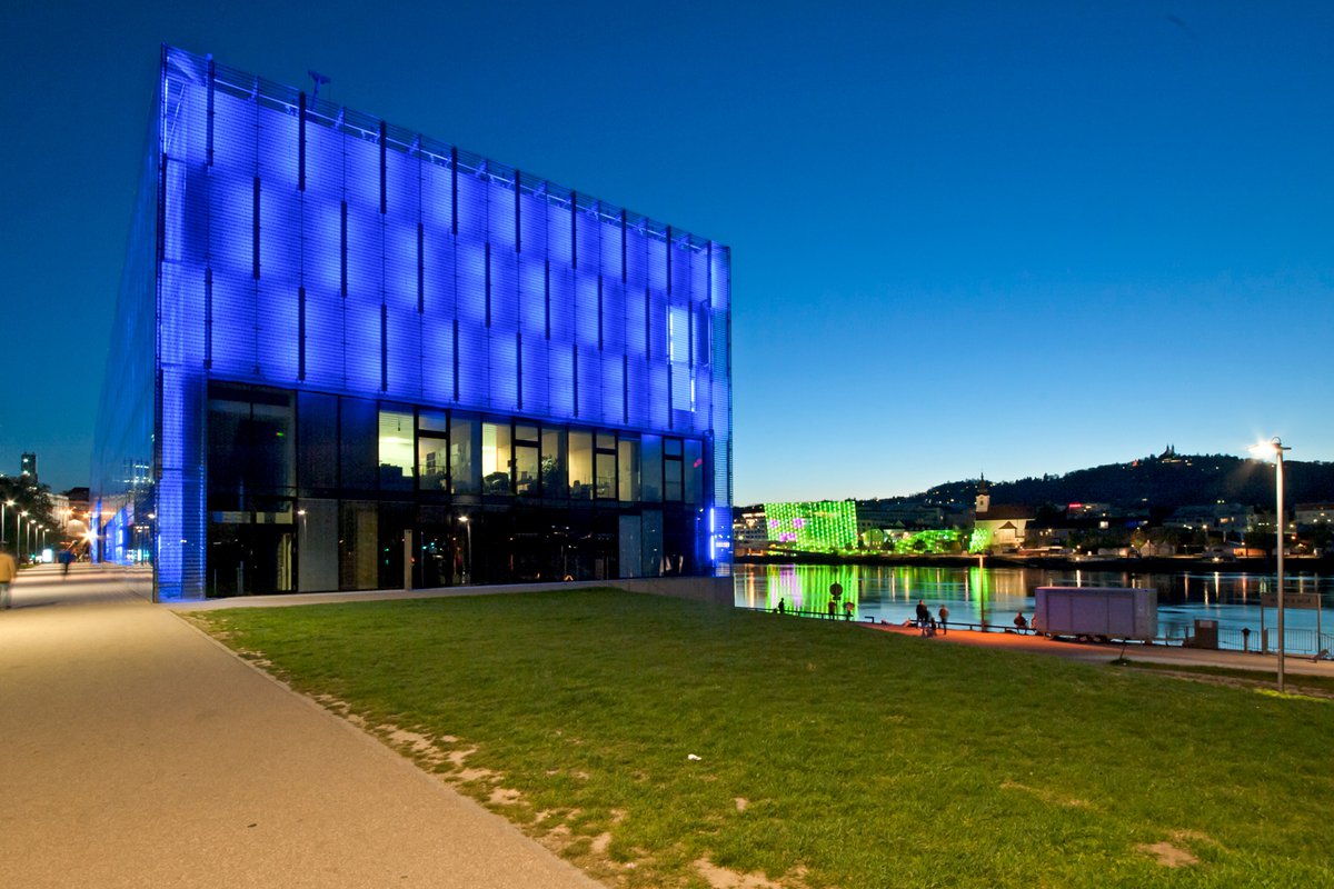 Lentos Kunstmuseum Linz Shop