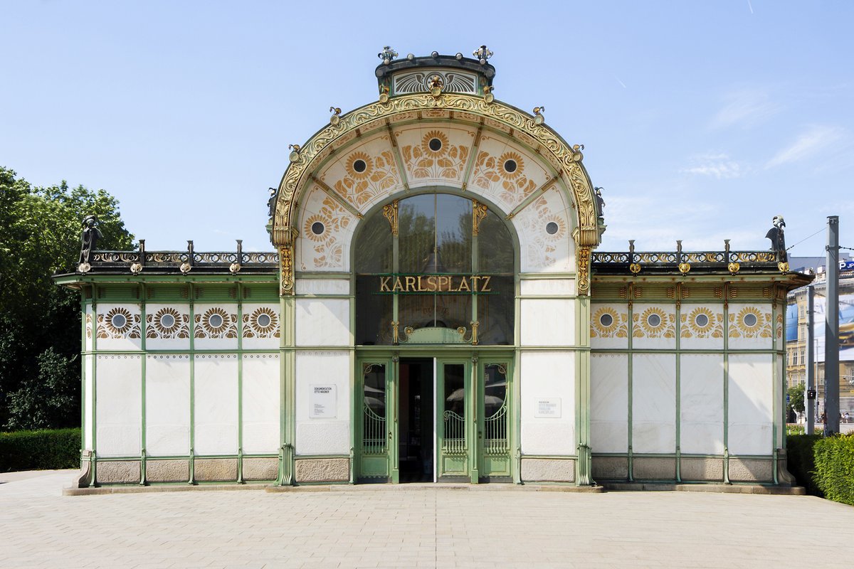 Otto Wagner Pavilion including a shop, Vienna