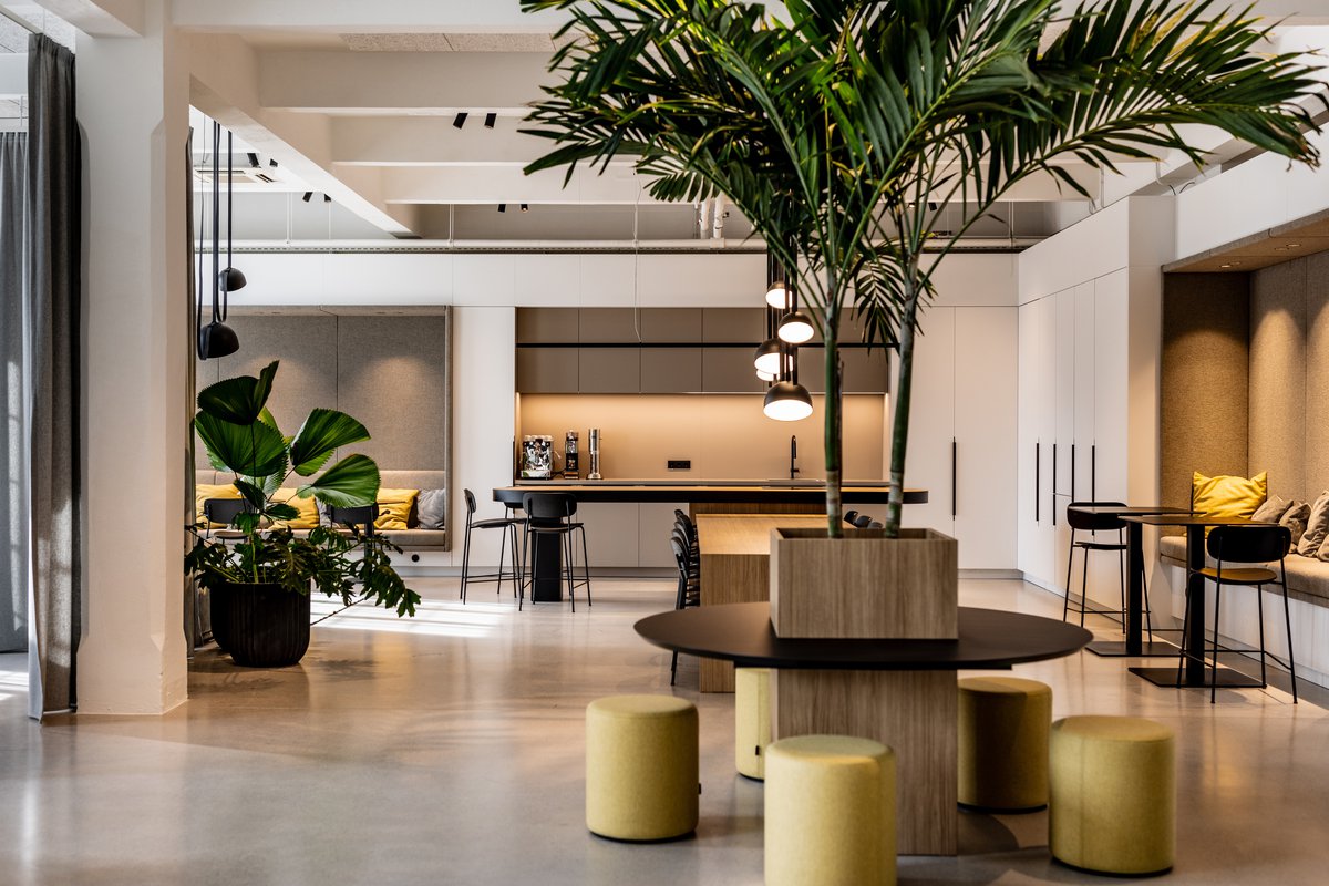 Polestar Office