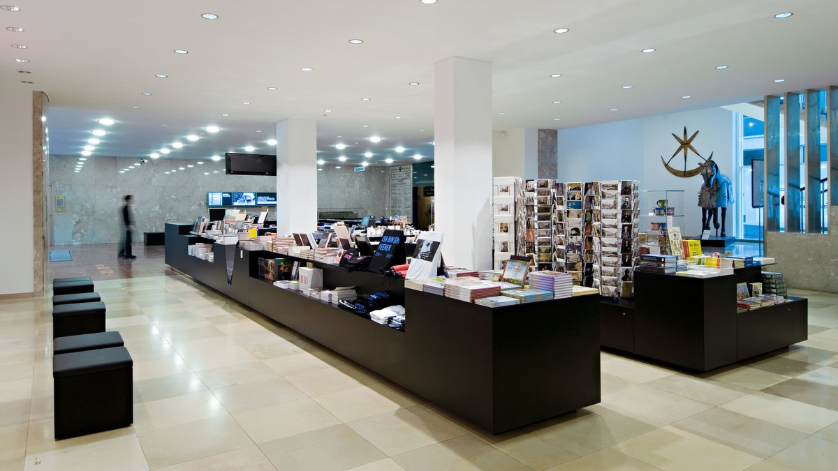 Conversion Vienna Museum Karlsplatz