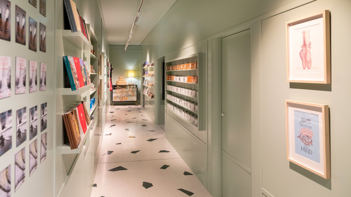 Hamtil & Söhne, Wiener Staatsoper